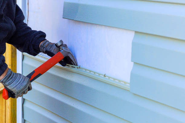 Reliable Wood Siding contractor in Huntington, VA by Creative Siding